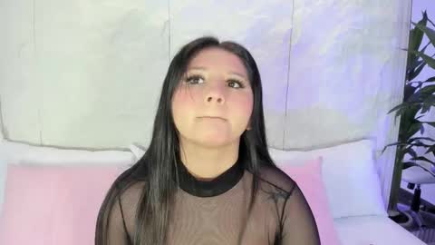 Avy  online show from November 2025 11:31:02 AM