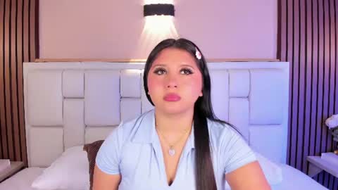 Snapshot of avymilton chatting on July 2026 11:37:02 AM Avy online show from July 2026 11:37:02 AM