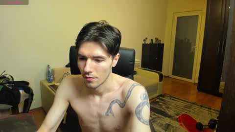 Snapshot of awesome_justin chatting on January 2025 07:59:02 PM Justin online show from January 2025 07:59:02 PM