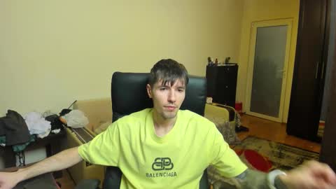 Snapshot of awesome_justin chatting on September 2025 08:20:02 PM Justin online show from September 2025 08:20:02 PM