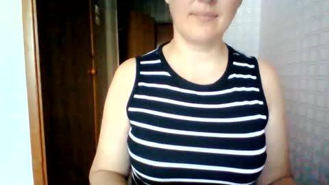 awesomeladyy online show from June 2026 08:23:02 AM