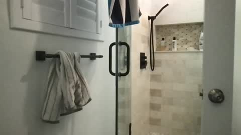 Uncut hunk 28yo online show from December 2024 07:51:02 AM