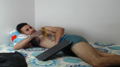 Axel online show from December 2024 06:12:02 PM