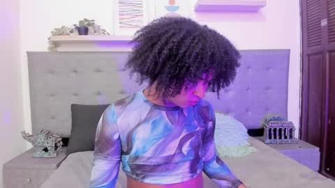 AXEL  online show from April 2026 12:10:01 AM