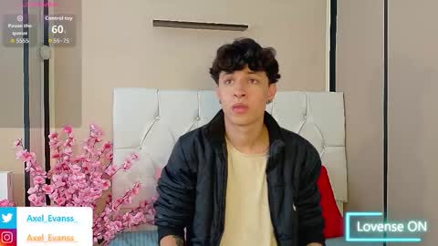 Axel Evanss online show from October 2025 12:02:02 PM