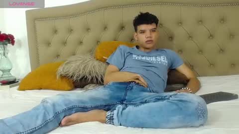 Snapshot of axel_forte chatting on February 2025 12:33:02 PM Axel Forte online show from February 2025 12:33:02 PM