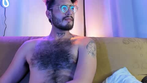 Sebstian online show from December 2025 09:23:02 PM