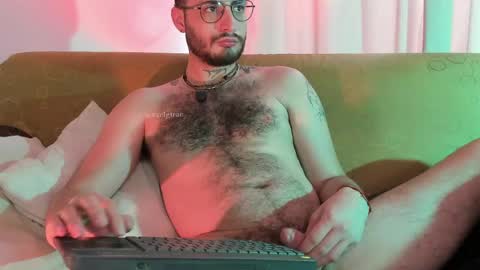 Sebstian online show from April 2026 08:32:01 PM