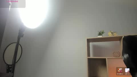 axel_grey_ online show from March 2026 12:11:01 PM