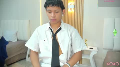 Snapshot of axel_ps chatting on October 2025 02:45:01 AM Alex online show from October 2025 02:45:01 AM