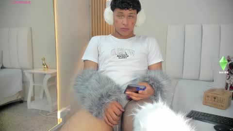 Snapshot of axel_ps chatting on October 2025 04:25:02 AM Alex online show from October 2025 04:25:02 AM