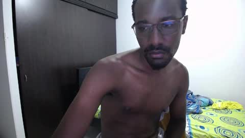 axel rios online show from April 2026 02:43:01 AM