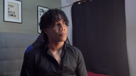 AXEL SILVA online show from October 2025 12:23:02 PM