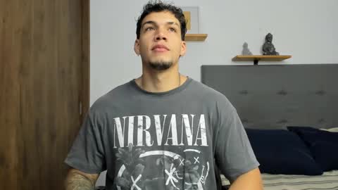 Snapshot of axel_taylor21 chatting on October 2025 05:50:01 AM INDEPENDENT MODEL online show from October 2025 05:50:01 AM