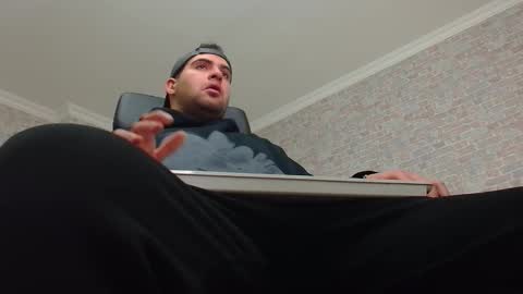 Snapshot of axelcolton chatting on December 2024 06:17:02 AM AxelColton online show from December 2024 06:17:02 AM