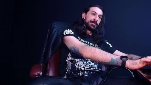 AxelColton online show from November 2025 11:33:02 AM