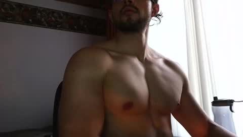 Snapshot of axelcr0ss chatting on November 2025 10:54:01 PM axelcr0ss online show from November 2025 10:54:01 PM