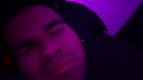 axelfigueroa2 online show from October 2025 05:26:02 AM