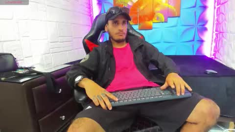 Axell Cross2 online show from January 2026 07:39:01 PM