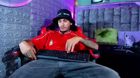 Axell Cross2 online show from July 2026 05:36:01 AM