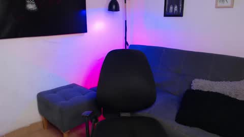 axell online show from December 2025 12:16:02 AM