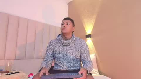 Axell online show from May 2026 12:12:01 PM
