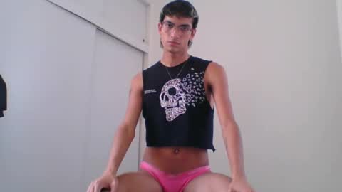 Axel  online show from February 2025 05:40:01 PM