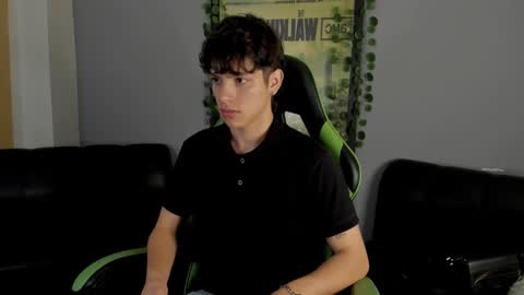 Axel Raven online show from December 2024 02:22:01 PM