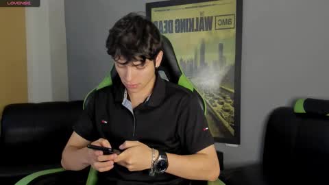 Axel Raven online show from December 2024 01:30:02 PM