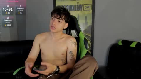 Axel Raven online show from January 2025 02:59:01 PM