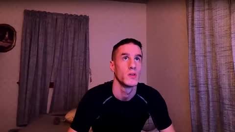 Axl online show from December 2024 04:32:02 AM