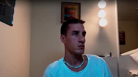 Axl online show from October 2025 04:49:01 PM