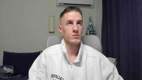 Axl online show from January 2026 02:36:02 AM