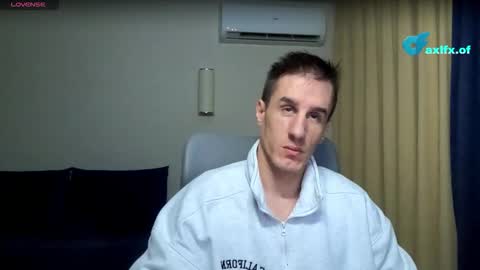 Snapshot of axl_fx chatting on February 2026 11:36:01 PM Axl online show from February 2026 11:36:01 PM