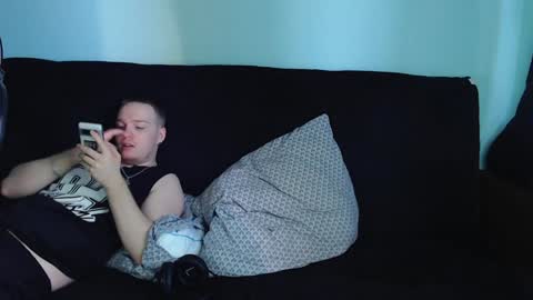 Snapshot of axxxturel chatting on January 2025 06:41:02 AM Ian skinny Slawa online show from January 2025 06:41:02 AM