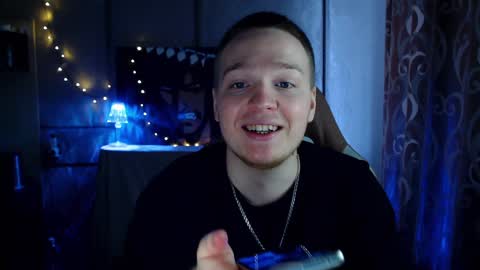 Snapshot of axxxturel chatting on February 2025 10:58:02 AM Ian skinny Slawa online show from February 2025 10:58:02 AM