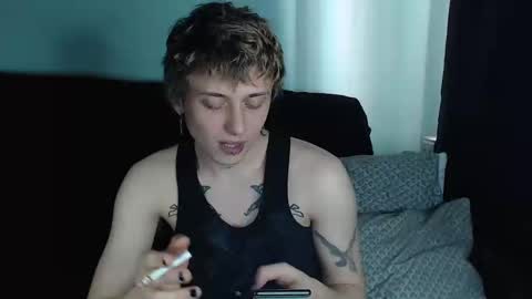 Snapshot of axxxturel chatting on February 2025 01:52:02 PM Ian skinny Slawa online show from February 2025 01:52:02 PM