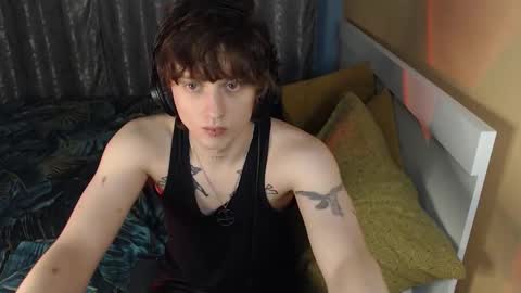 Snapshot of axxxturel chatting on September 2025 02:22:01 AM Ian skinny Slawa online show from September 2025 02:22:01 AM