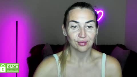 Snapshot of ay_kiss_jully chatting on October 2025 05:35:01 PM Jully online show from October 2025 05:35:01 PM