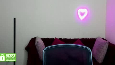 Snapshot of ay_kiss_jully chatting on October 2025 05:43:02 AM Jully online show from October 2025 05:43:02 AM