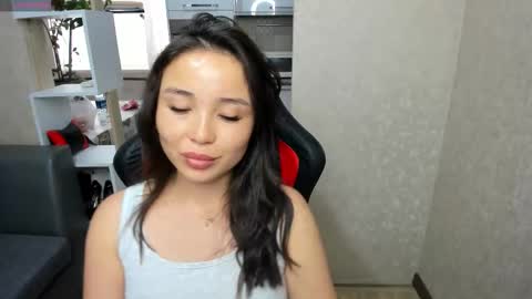 Aya Moon online show from September 2025 05:19:02 AM