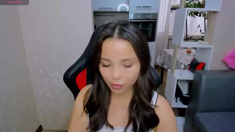 Aya Moon online show from September 2025 05:09:01 AM
