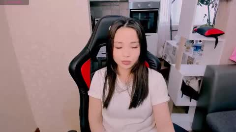 Aya Moon online show from October 2025 04:24:01 AM