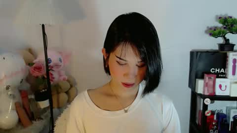 AYAHOSHILOVESYOU online show from January 2026 02:47:02 AM