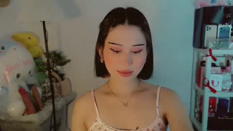 AYAHOSHILOVESYOU online show from February 2026 02:40:02 AM