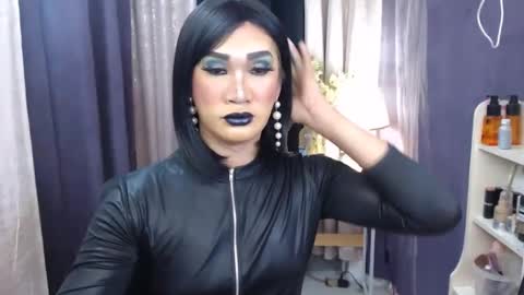 Snapshot of ayamiller chatting on March 2025 06:00:02 AM aya online show from March 2025 06:00:02 AM