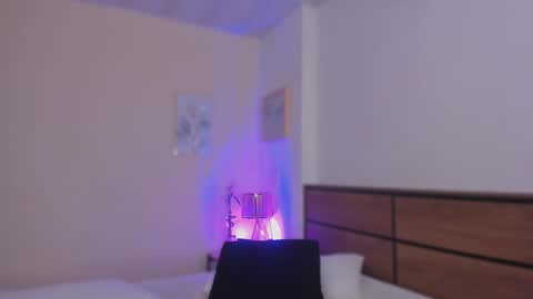 ayana online show from October 2025 01:11:01 PM