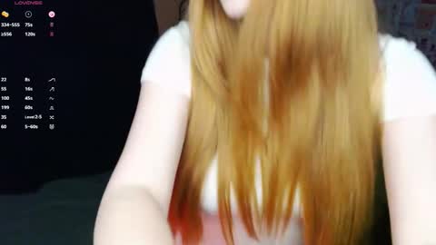 Snapshot of ayanagrrace chatting on December 2025 09:11:02 PM Aya online show from December 2025 09:11:02 PM