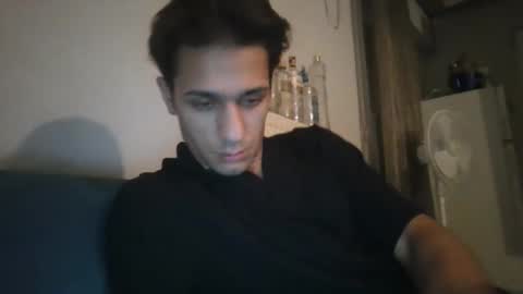Ayaz online show from October 2025 10:31:01 PM