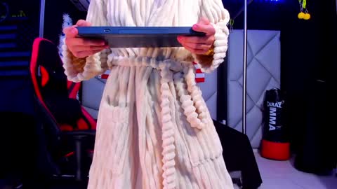 Ayden Miller online show from January 2025 02:04:02 AM